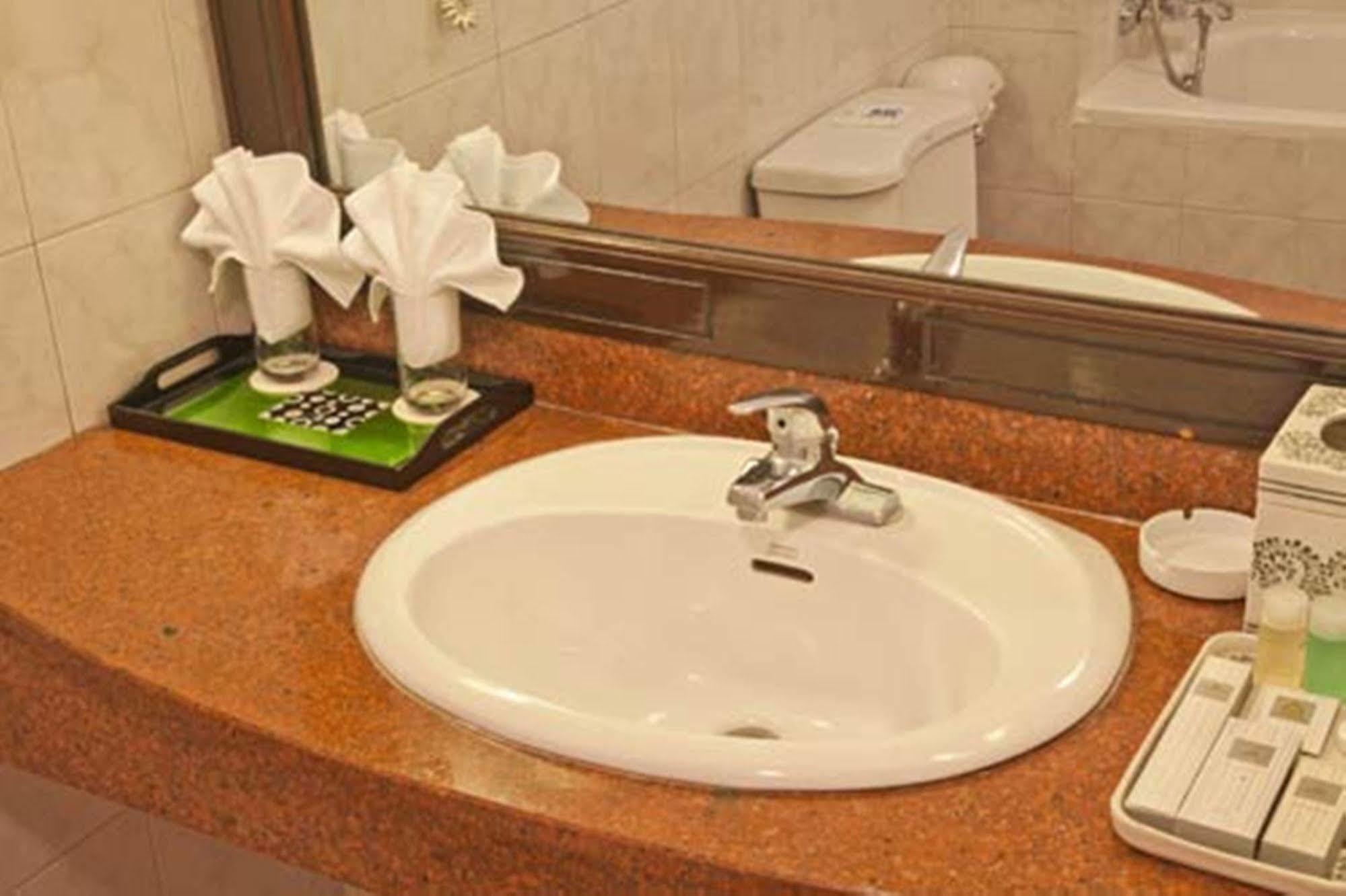 Green Park Hotel Hanoi Eksteriør billede