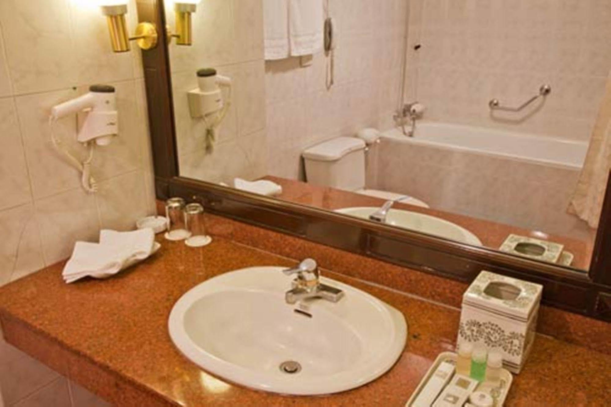 Green Park Hotel Hanoi Eksteriør billede